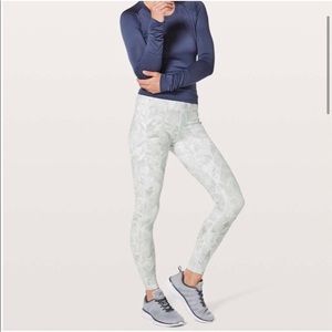 Lululemon leggings size 2